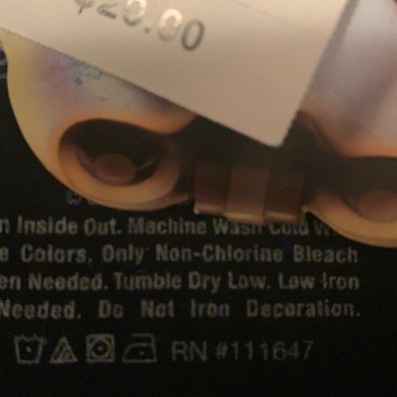 🏷️ 3 for $10
Star Wars Graphic Tee - Picture 8 of 9